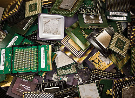 Buying New Electronics? Recycle Your Old Ones! recycling electronics Buying New Electronics? Recycle Your Old Ones!